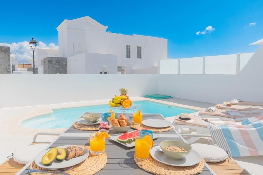 Casa Lolalo - Modern Villa With Pool, 15Min Walk To Marina Rubicon Коста Бланка Экстерьер фото