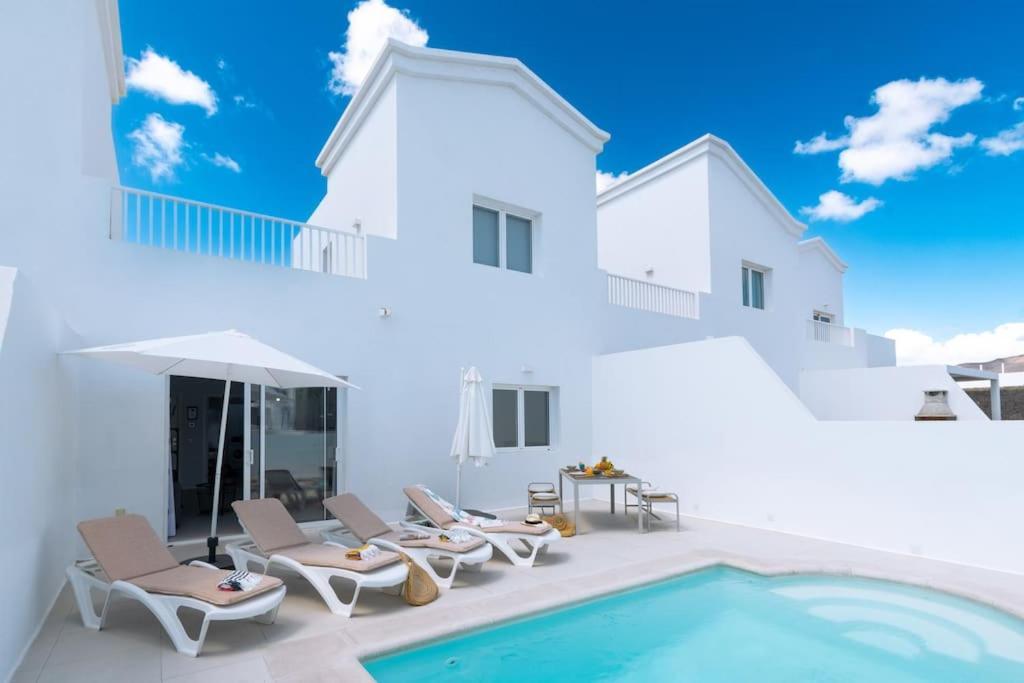 Casa Lolalo - Modern Villa With Pool, 15Min Walk To Marina Rubicon Коста Бланка Экстерьер фото